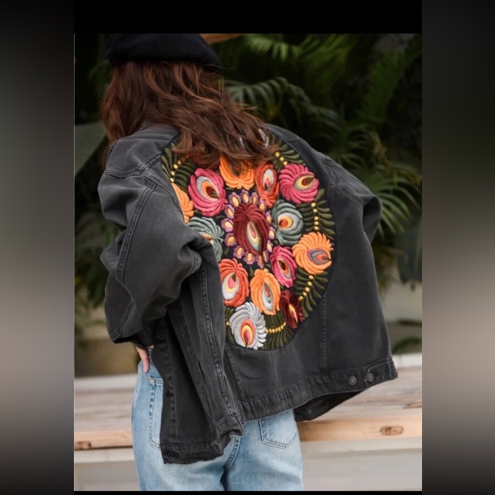 Black bohemian stitched embroidered denim jacket coat - Picture 11 of 15